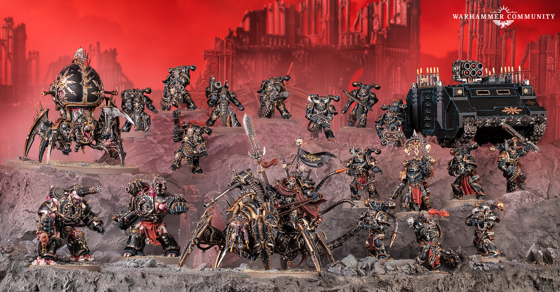 40K - Chaos Space Marine : Hellforged Warband – Premier Hobby